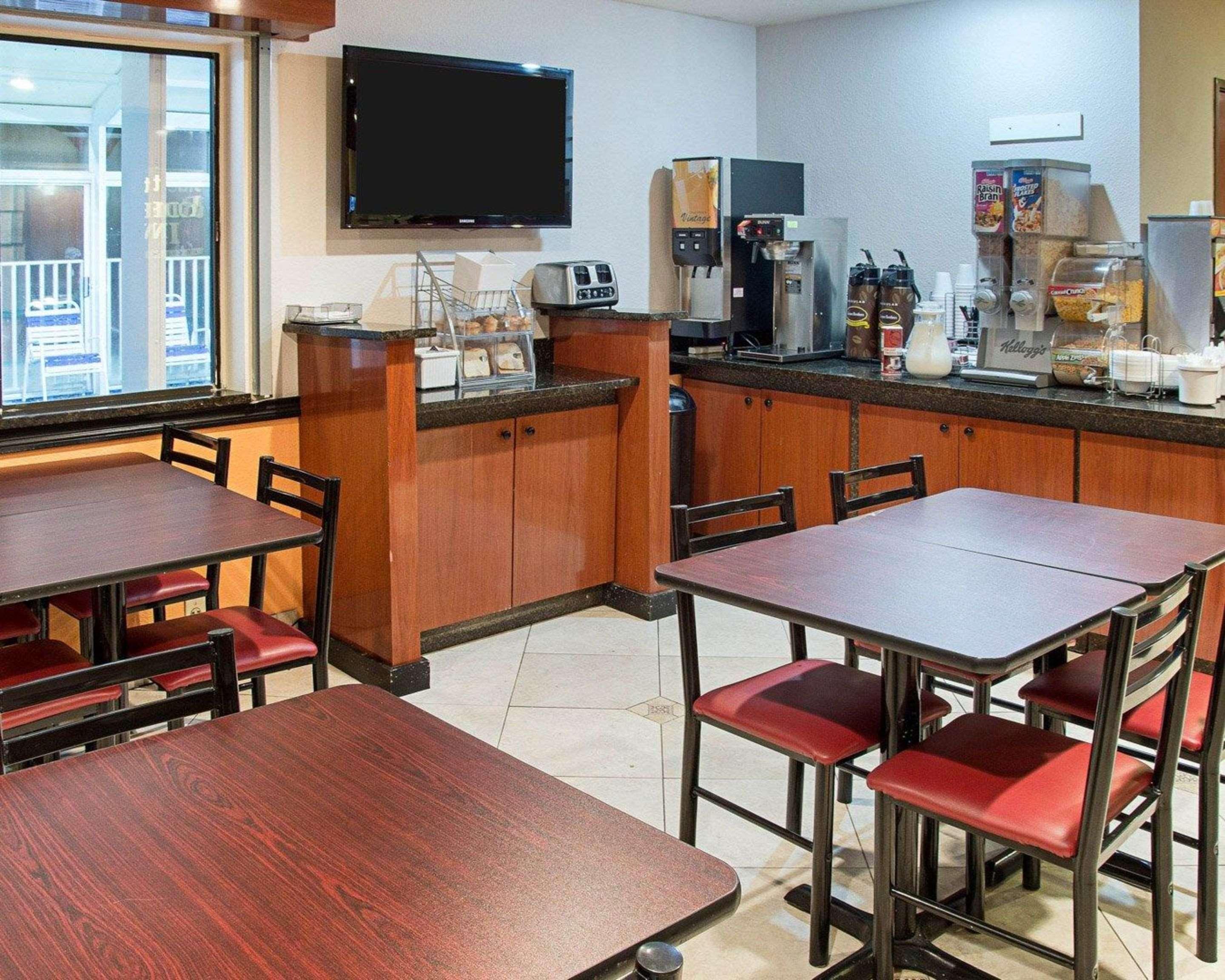 Rodeway Inn Florence - Cincinnati South Buitenkant foto