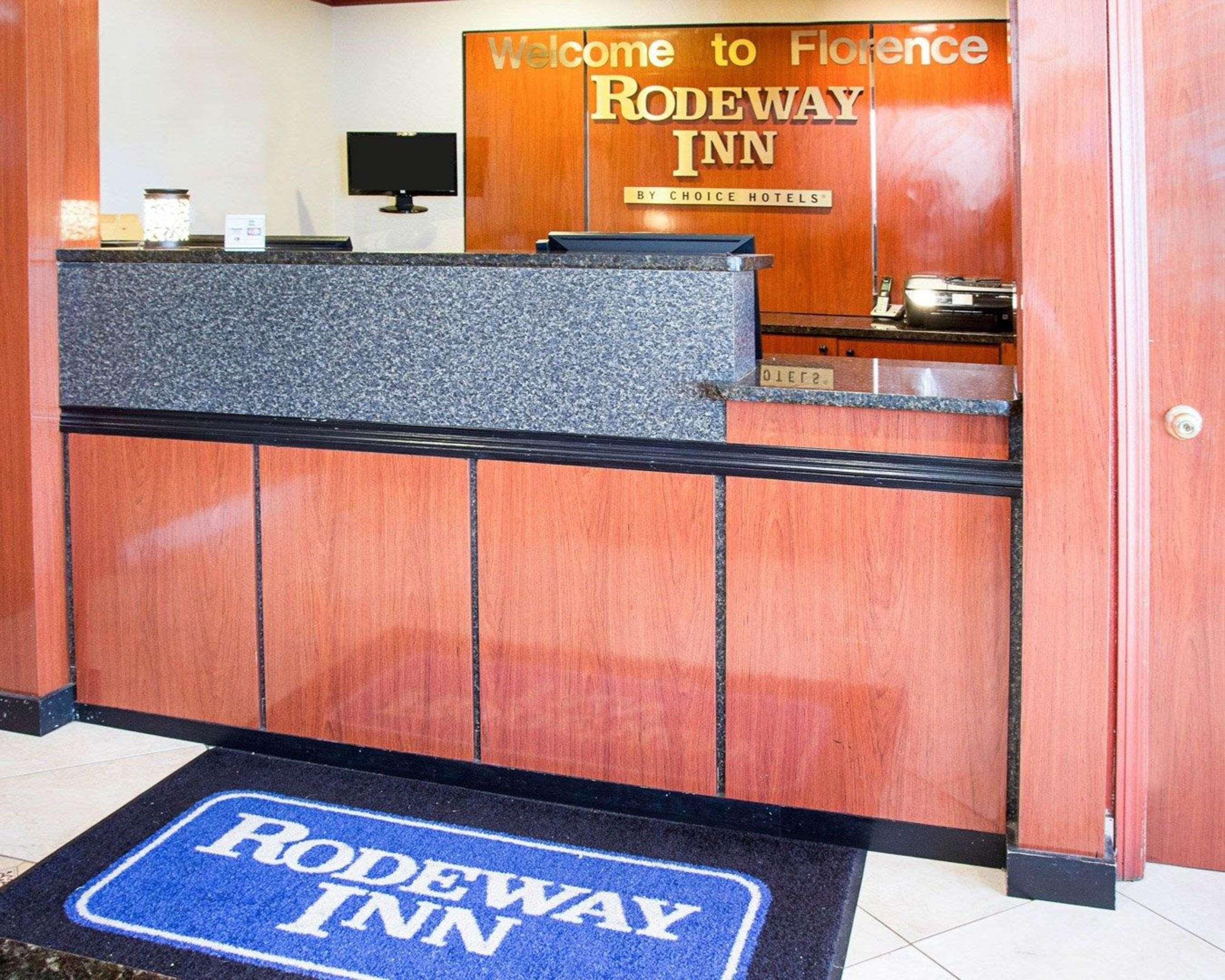 Rodeway Inn Florence - Cincinnati South Buitenkant foto